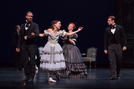 Lady of Camellias - Val Caniparoli, Marguerite Linda Haakana, Armand Duval Michal Krcmar, photo M. Kleemola FNB 2017 (3)