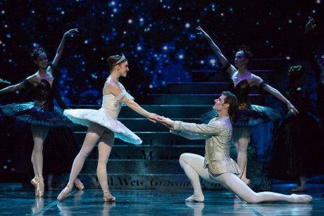 Cinderella by David Bintley, Cinderella - Abigail Sheppard, Prince - Michal Krcmar, Photo - imagenary.fi FNB  (14)