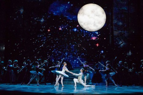 Cinderella by David Bintley, Cinderella - Abigail Sheppard, Prince - Michal Krcmar, Photo - imagenary.fi FNB  (15)