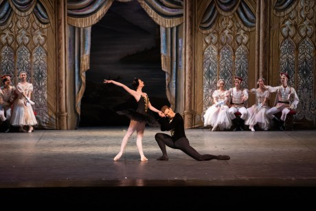 Violetta Keller, Michal krcmar Swan lake lago dei cigni photo, Fabio  (22)