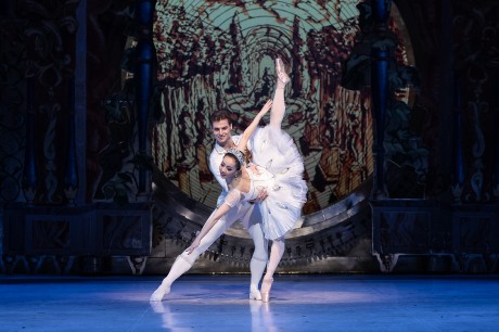 Nutcracker and Mouse King Finnish National Ballet Chen and Krcmar (5)