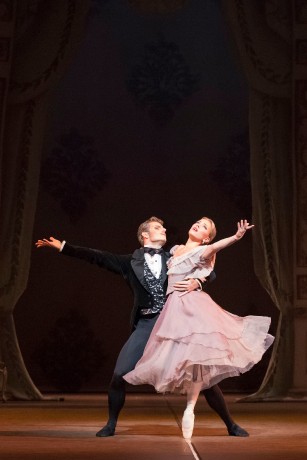 Onegin Finnish National Ballet Salla Eerola Michal Krcmar (6)
