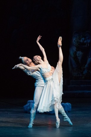 Svetlana Zakharova ballet Michal Krcmar Bayadere (12)