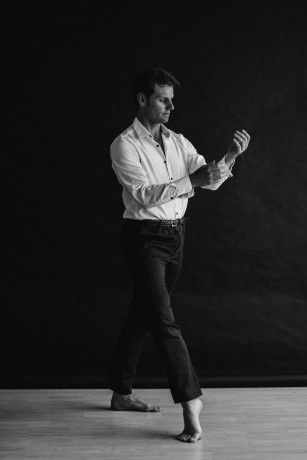 Michal Krcmar Principal Dancer Photo by Victoria Olonen (45)