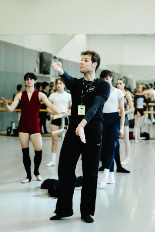 HICB Ballet Competition Michal Krcmar Teacher (38)