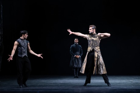 Hamlet Michal Krcmar Claudius Leo Mujic (16)