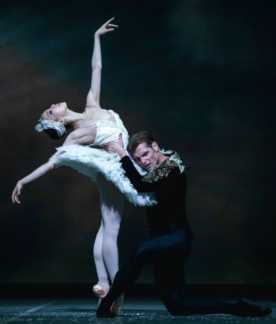 Swan lake Prince Michal Krcmar Ballet Dancer (2)