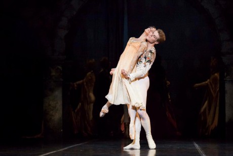 Romeo and Juliet, Photo © Mirka Kleemola, Finnish National Opera, Choreography - John Cranko, Music - Serge Prokofiev,  (6)