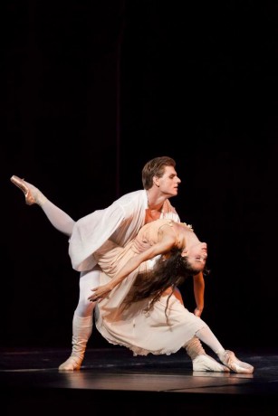 Romeo and Juliet, Photo © Mirka Kleemola, Finnish National Opera, Choreography - John Cranko, Music - Serge Prokofiev (19)