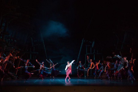 Don Quijote - ch. Patrice Bart, Kitri Edita Rauserova, Basilio Michal Krcmar, Photo Sakari Viika (11)