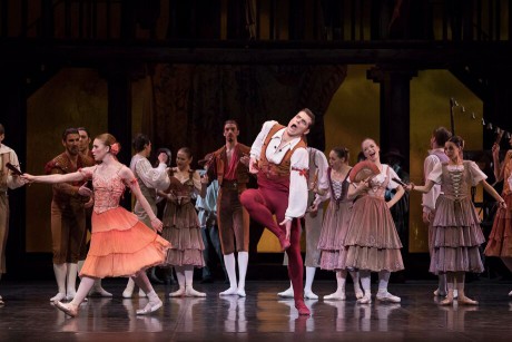 Abigail Sheppard - Kitri, Michal Krcmar - Basilio, Don Quijote - Patrice Bart, Photo - Mirka Kleemola (7)