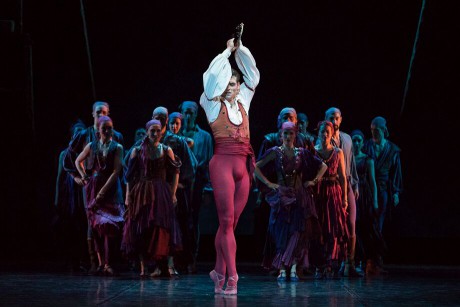 Abigail Sheppard - Kitri, Michal Krcmar - Basilio, Don Quijote - Patrice Bart, Photo - Mirka Kleemola (18)