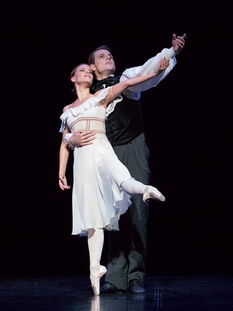 Lady of Camellias - Val Caniparoli, Marguerite Linda Haakana, Armand Duval Michal Krcmar, photo M. Kleemola FNB 2017 (23)