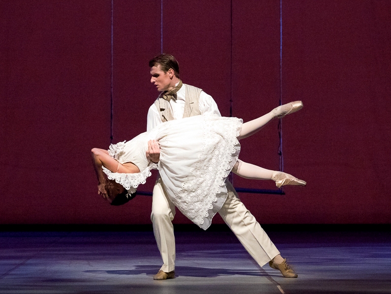 Lady of Camellias - Val Caniparoli, Marguerite Linda Haakana, Armand Duval Michal Krcmar, photo M. Kleemola FNB 2017 (38)