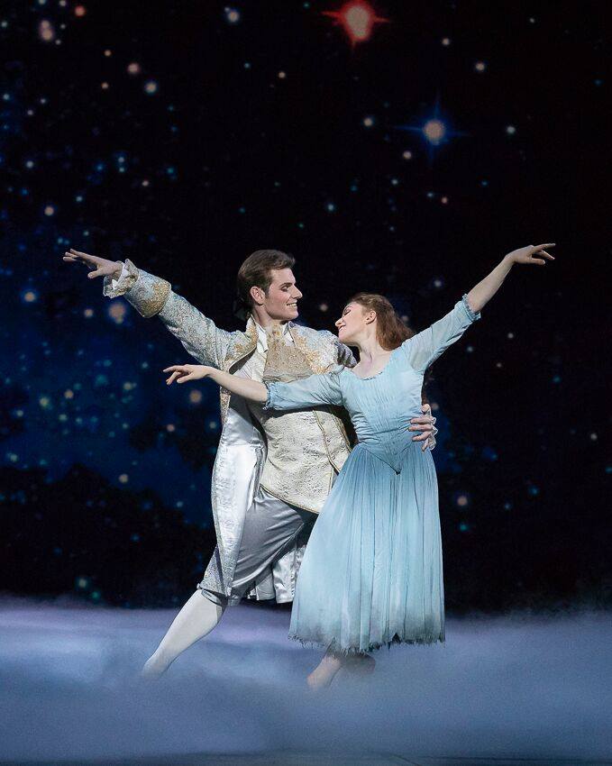 Cinderella by David Bintley, Cinderella - Abigail Sheppard, Prince - Michal Krcmar, Photo - imagenary.fi FNB  (37)