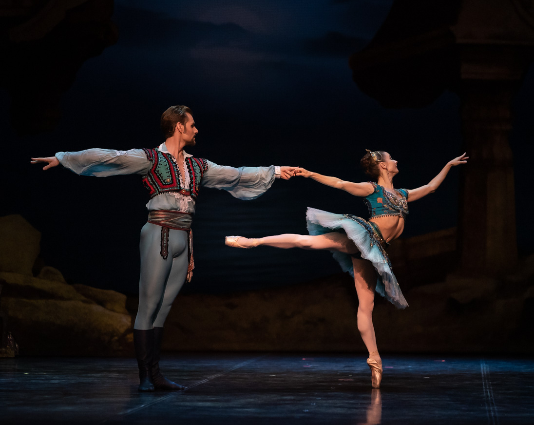 Corsaire Maria Kochetkova Michal Krcmar Anna Marie Holmes Roosa Oksaharju (25)