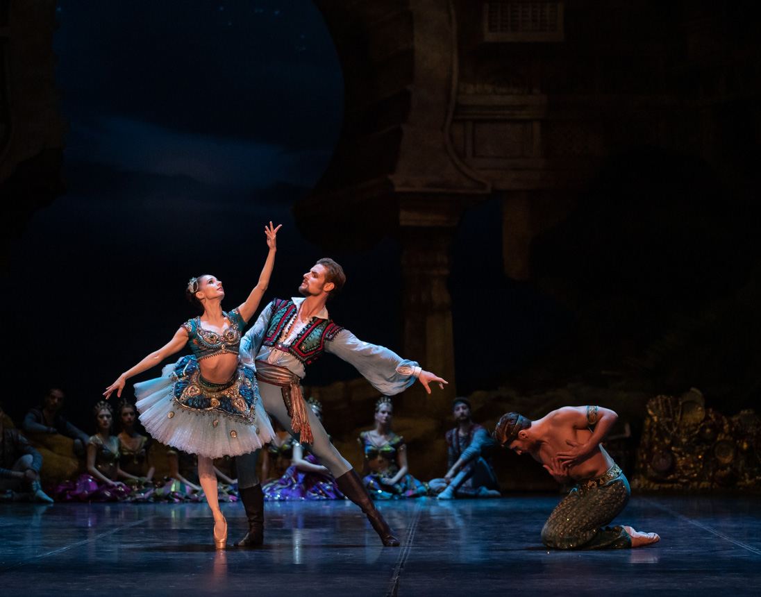 Corsaire Maria Kochetkova Michal Krcmar Anna Marie Holmes Roosa Oksaharju (32)