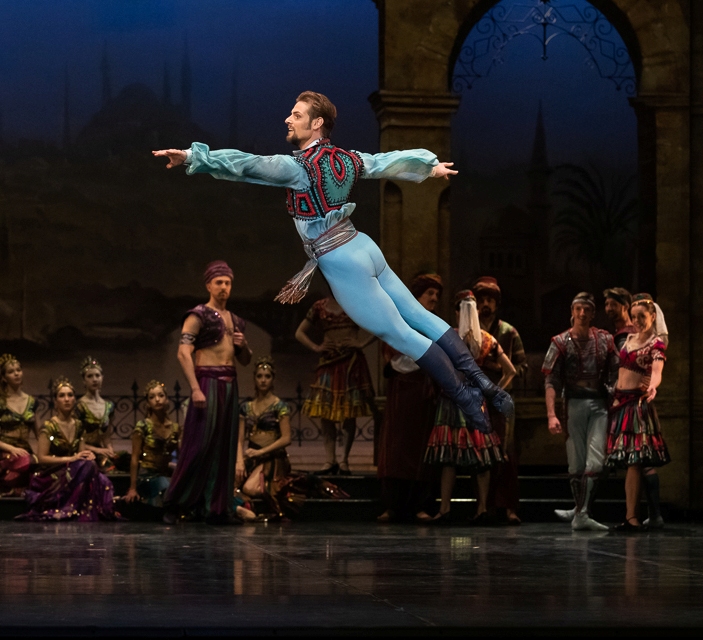 Corsaire Maria Kochetkova Michal Krcmar Anna Marie Holmes Mirka Kleemola (11)