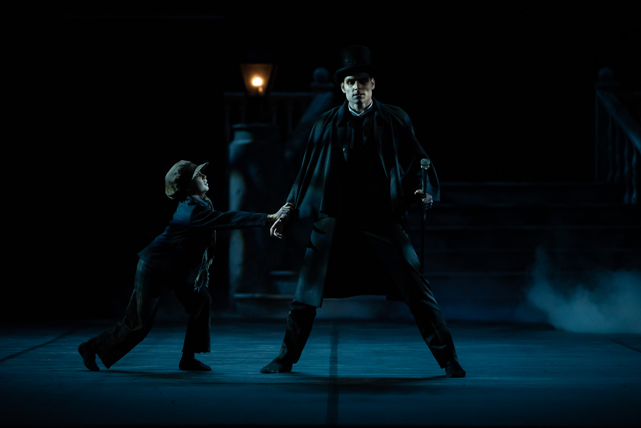 Jekyll and Hyde by Val Caniparoli FNB Michal Krcmar photo Roosa Oksaharju (4)