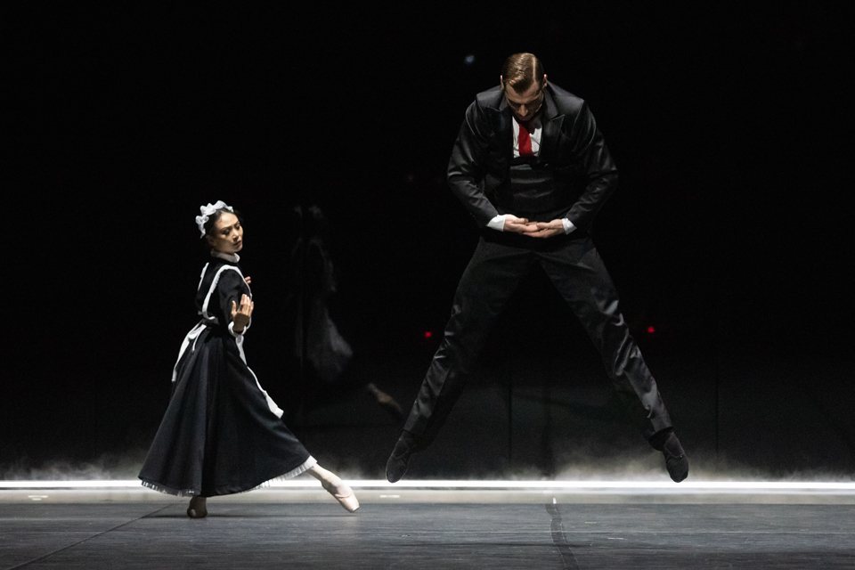 Jekyll and Hyde by Val Caniparoli FNB Michal Krcmar photo Mirka Kleemola (10)