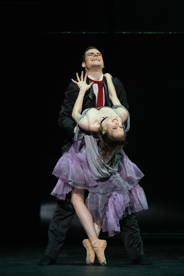 Jekyll and Hyde by Val Caniparoli FNB Michal Krcmar photo Mirka Kleemola (22)