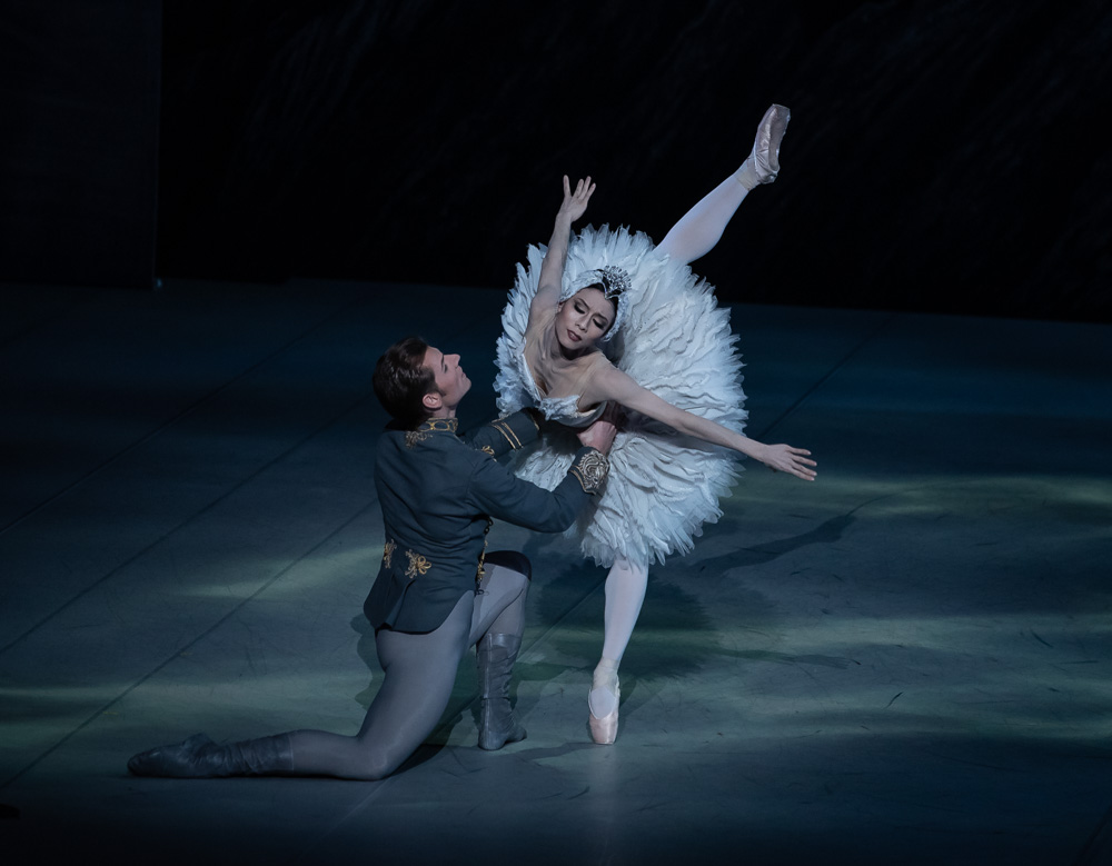 Swan lake David McAllister Michal Krcmar oopperabaletti (22)