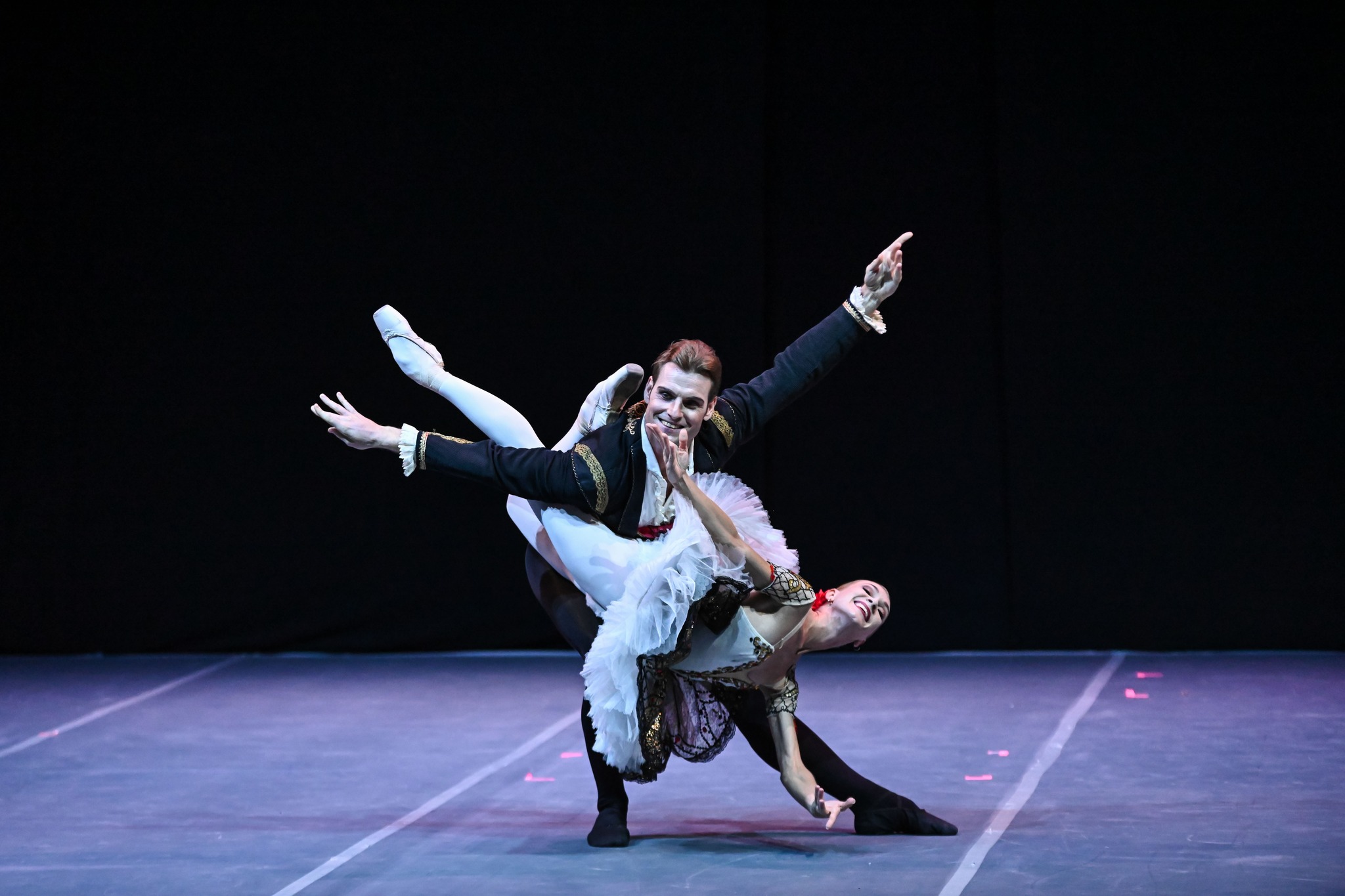 Don Quijote ballet Gala L'Aquila Tatiana Melnik Michal Krcmar photo Massimo Avernali (13)