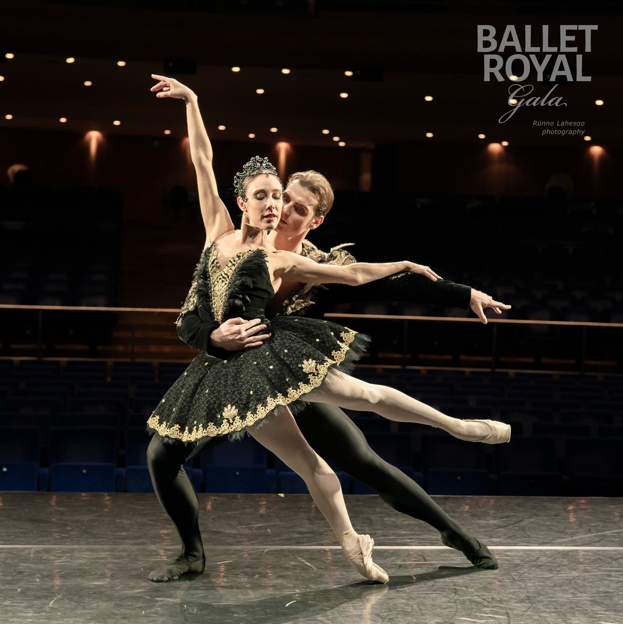 Black Swan Yolanda Correa Michal Krcmar ballet (1)