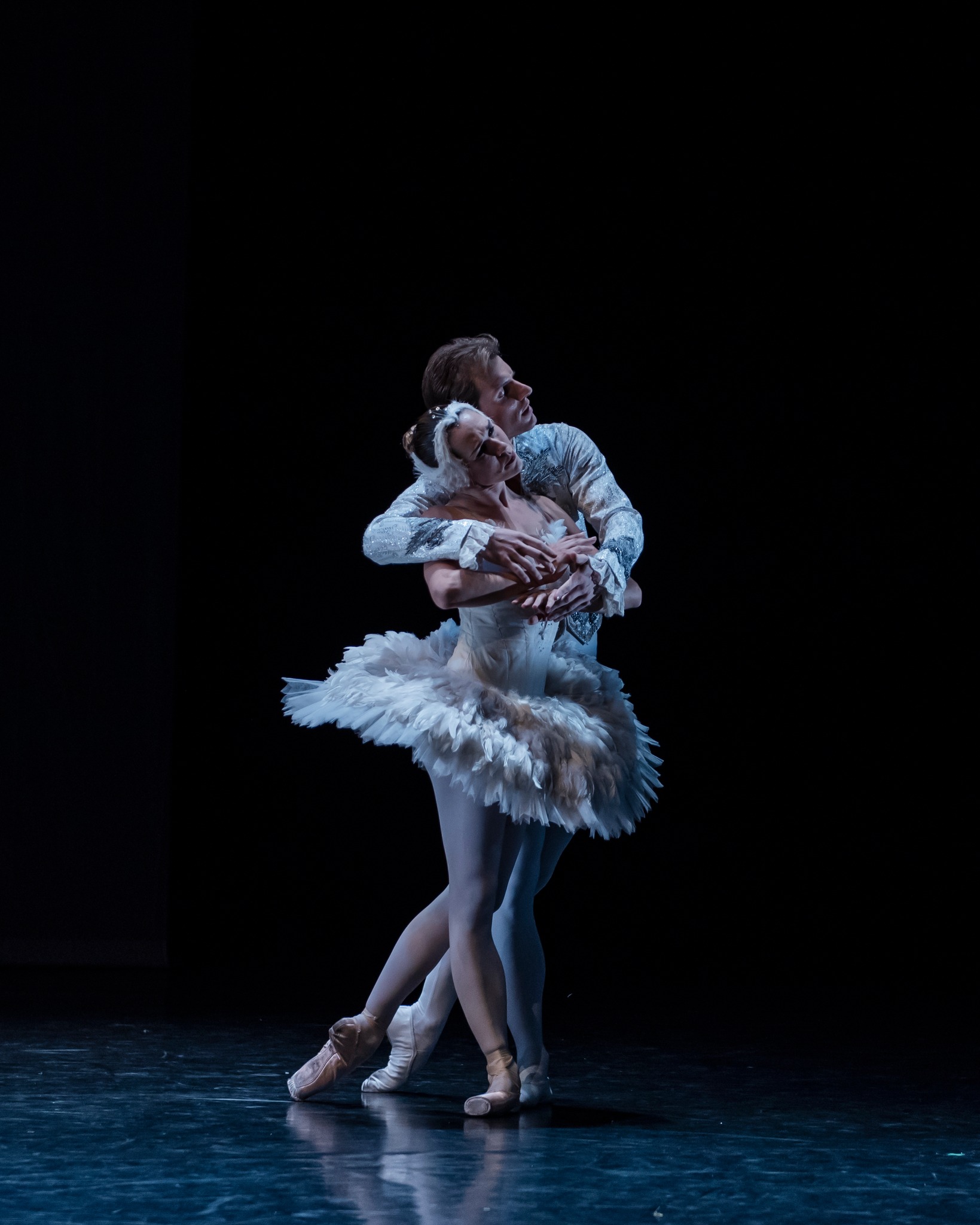 Nikola Marova Michal Krcmar Swan lake ballet (5)