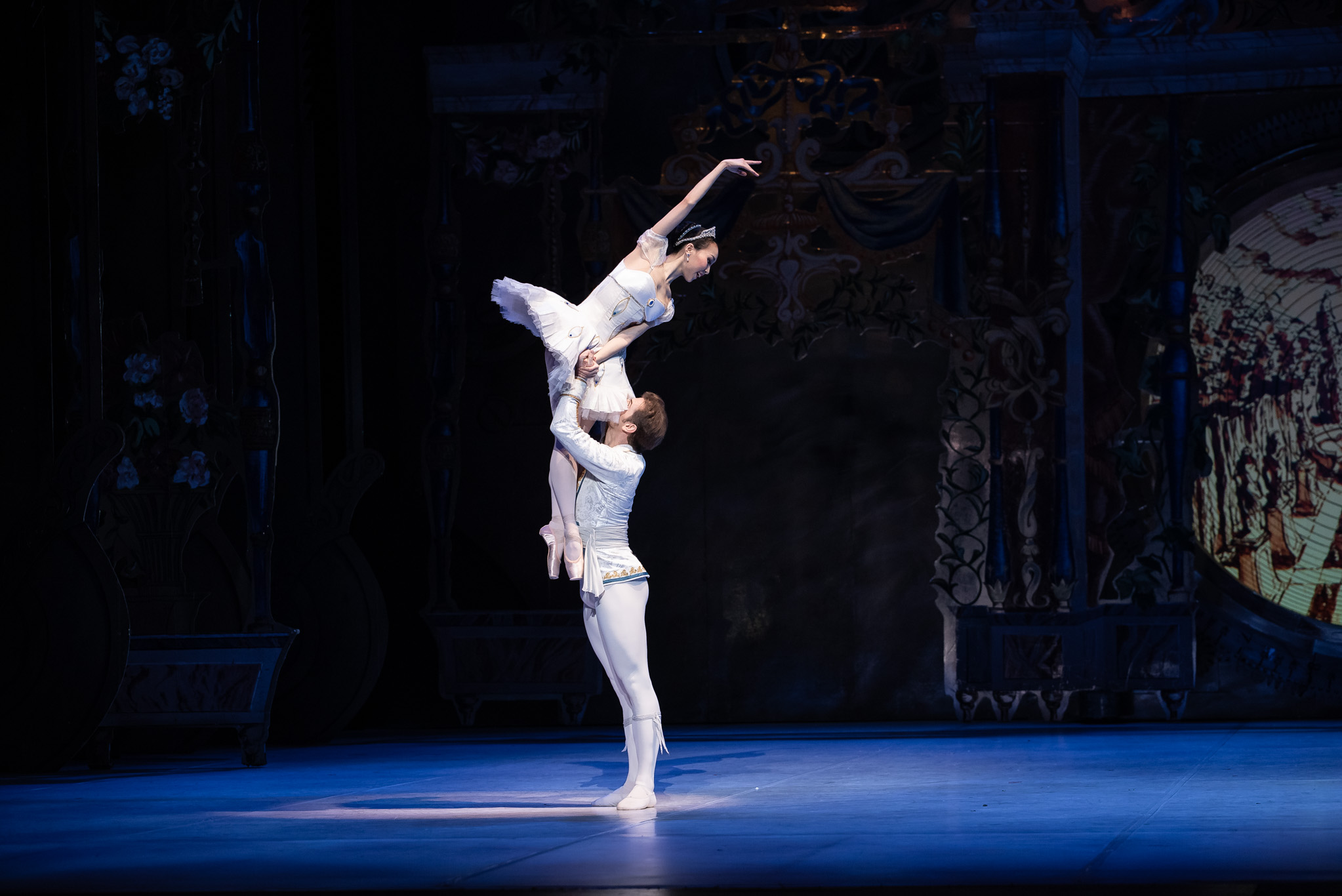Nutcracker and Mouse King Finnish National Ballet Chen and Krcmar (10)
