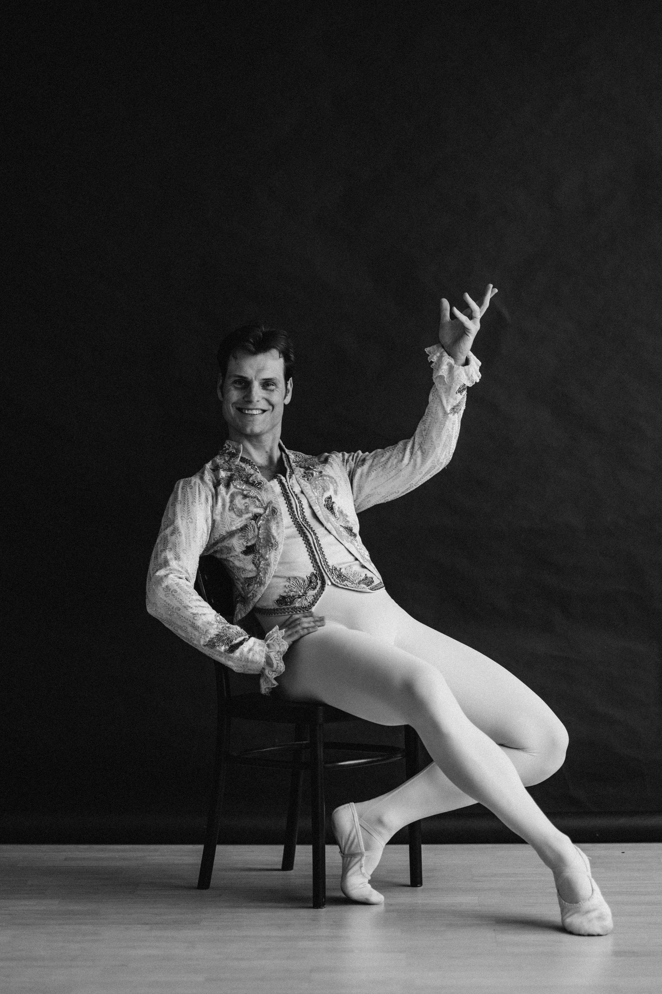Michal Krcmar Principal Dancer Photo by Victoria Olonen (3)