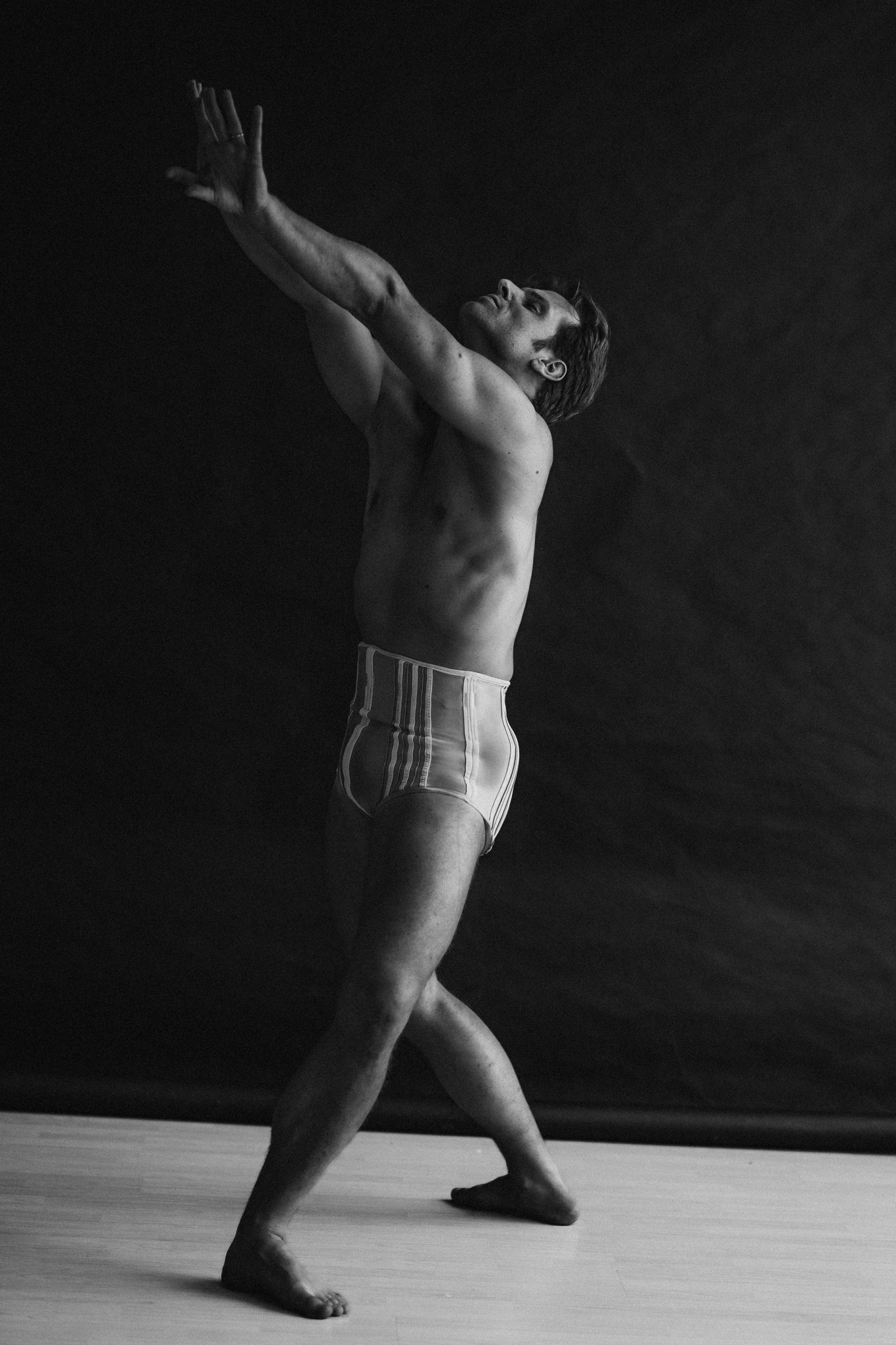 Michal Krcmar Principal Dancer Photo by Victoria Olonen (35)