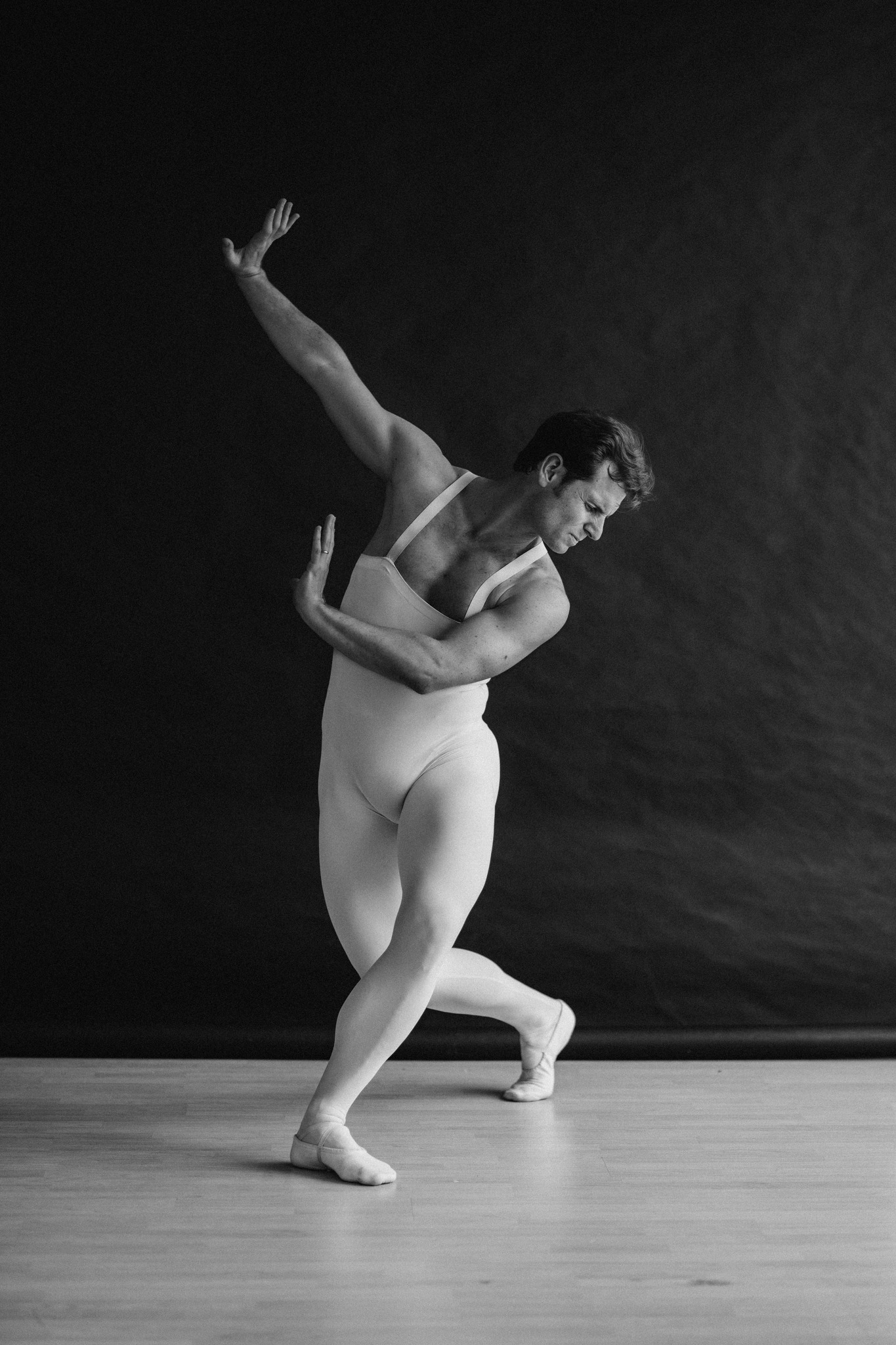 Michal Krcmar Principal Dancer Photo by Victoria Olonen (37)