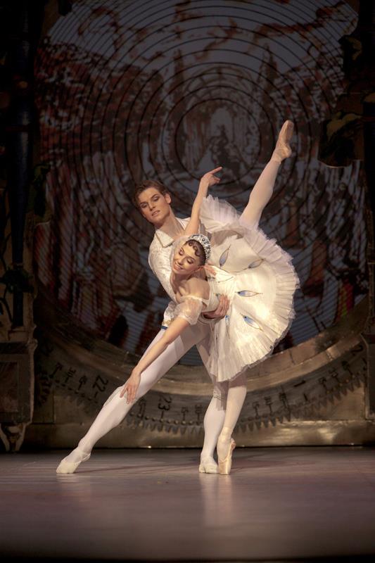 The Nutcracker and the Mouse King chor: Wayne Eagling and Toer van Schayk, © Sakari Viika 4