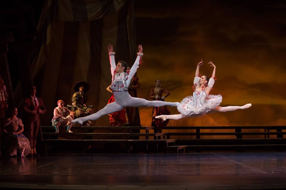 Don Quijote - ch. Patrice Bart, Kitri Edita Rauserova, Basilio Michal Krcmar, Photo Sakari Viika (13)