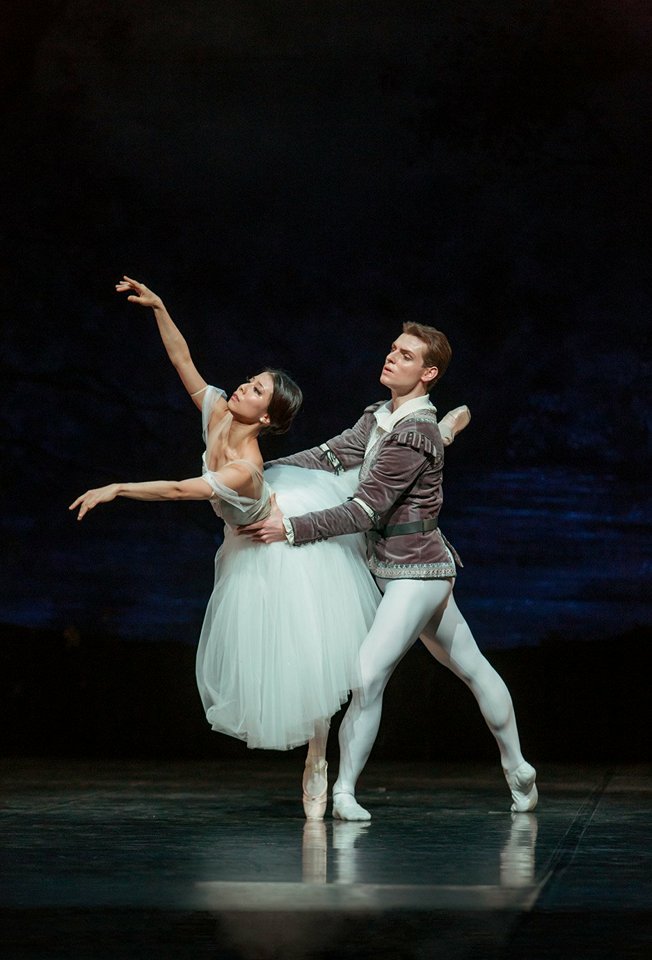 ALBRECHT MICHAL KRCMAR GISELLE HANAKO MATSUNE PHOTO SAKARI VIIKA FINNISH NATIONAL BALLET 2018 MYRTHA ABIGAIL SHEPPARD  (11)