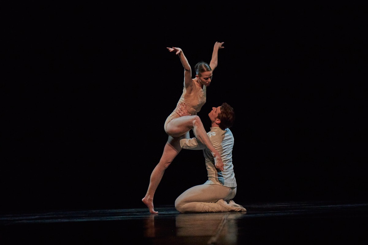 Swan lake 2017 - Kenneth Greve, EunJi Ha Michal Krcmar Prince, Photo Mirka Kleemola  (8)