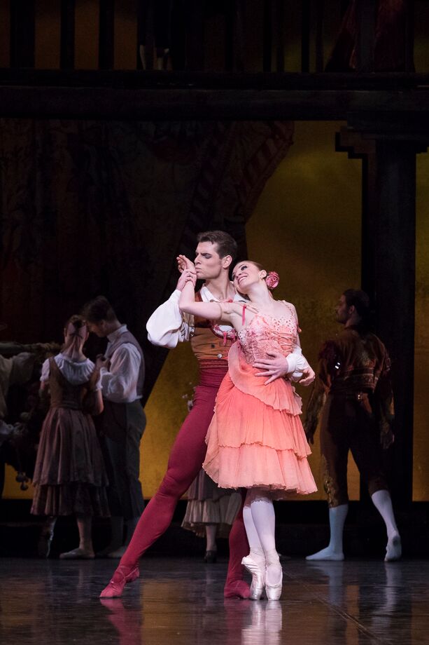 Abigail Sheppard - Kitri, Michal Krcmar - Basilio, Don Quijote - Patrice Bart, Photo - Mirka Kleemola (6)