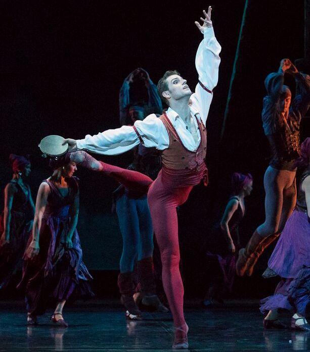 Abigail Sheppard - Kitri, Michal Krcmar - Basilio, Don Quijote - Patrice Bart, Photo - Mirka Kleemola (17)