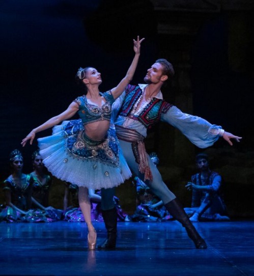 Maria Kochetkova and Michal Krcmar in Le Corsaire by Anna Marie 